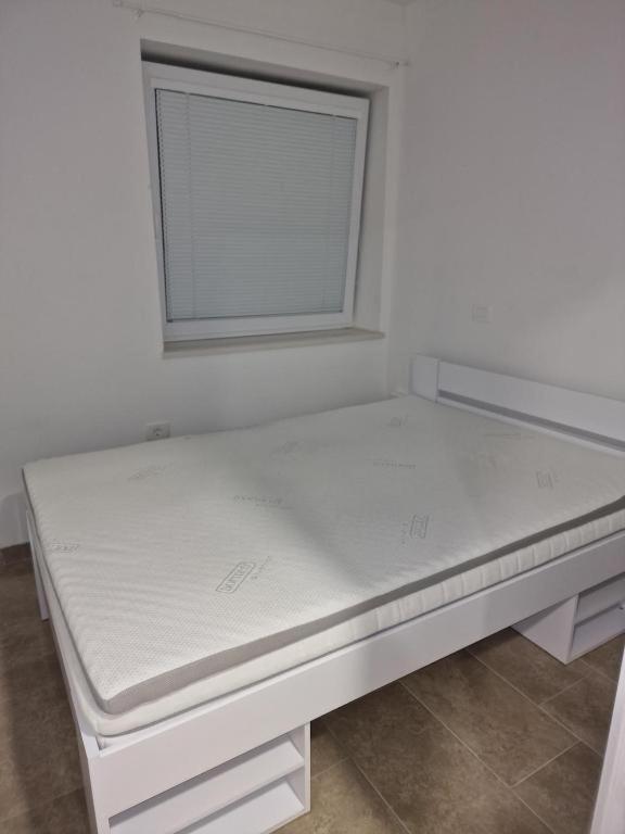 Apartmaji Meduza 2 Izola Bagian luar foto