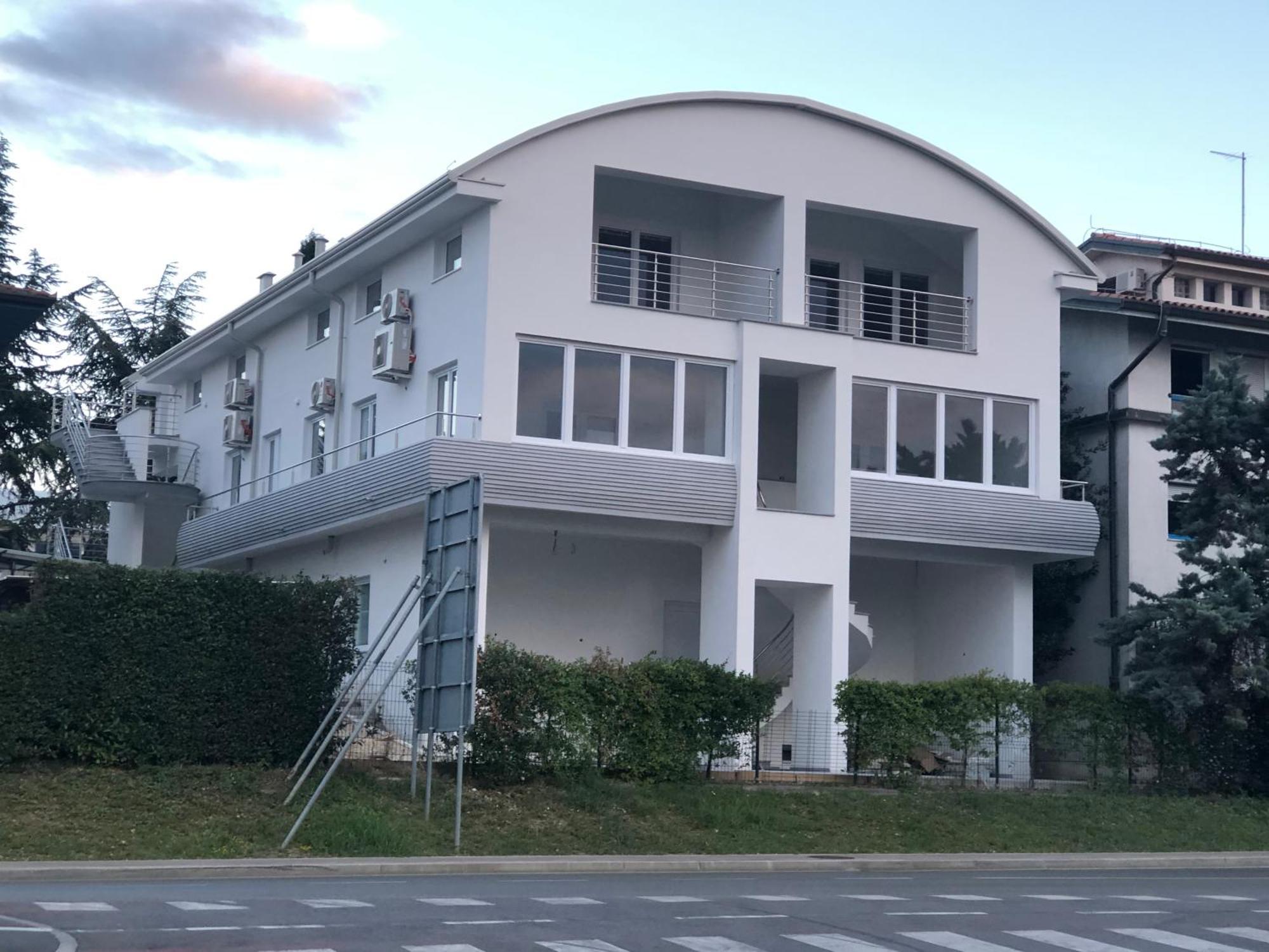 Apartmaji Meduza 2 Izola Bagian luar foto